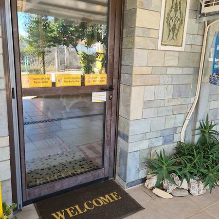 Villa George - Family Holidays Néa Mákri Екстериор снимка