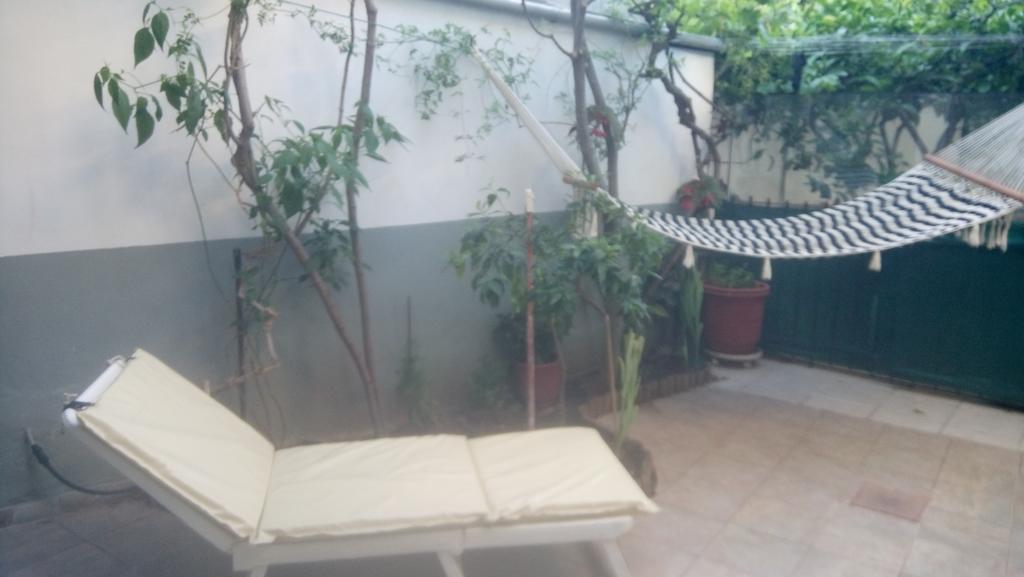 Villa George - Family Holidays Néa Mákri Екстериор снимка